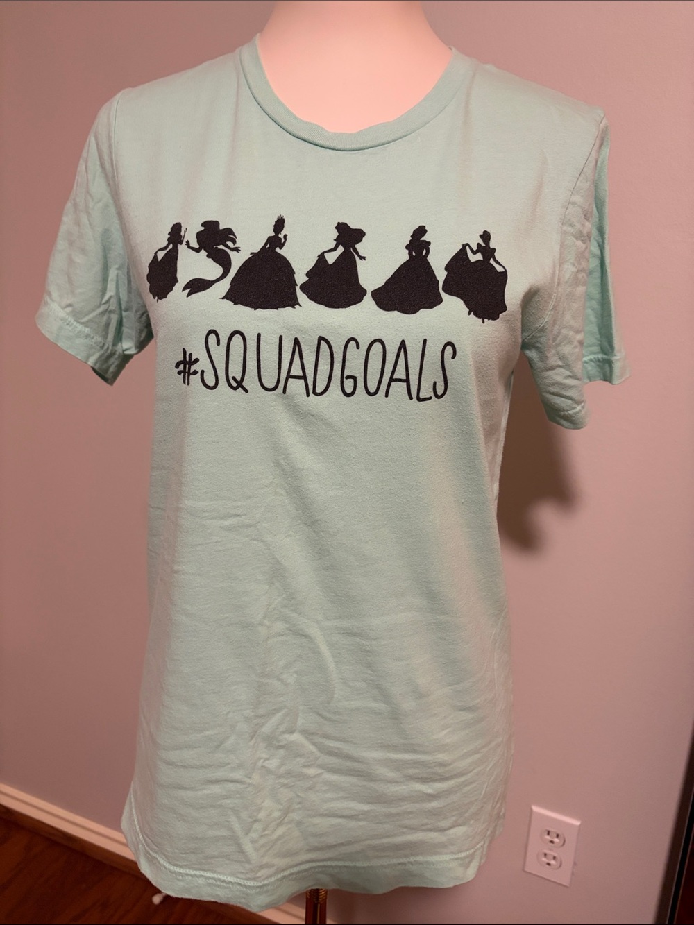 Bella Canvas Women’s Princess 👑 #SquadGoals T-Shirt Size Small